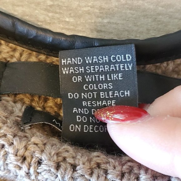 Tahari Merino Wool Blend Cardigan Sweater Brown Zip Front Faux Leather Trim Sz M - Picture 8 of 8